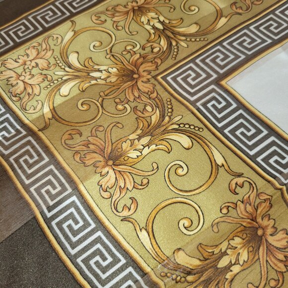 Vintage Classic Alfredo Versace Celine 100% Gold Chain & Coins Silk Scarf 34" - Picture 13 of 15